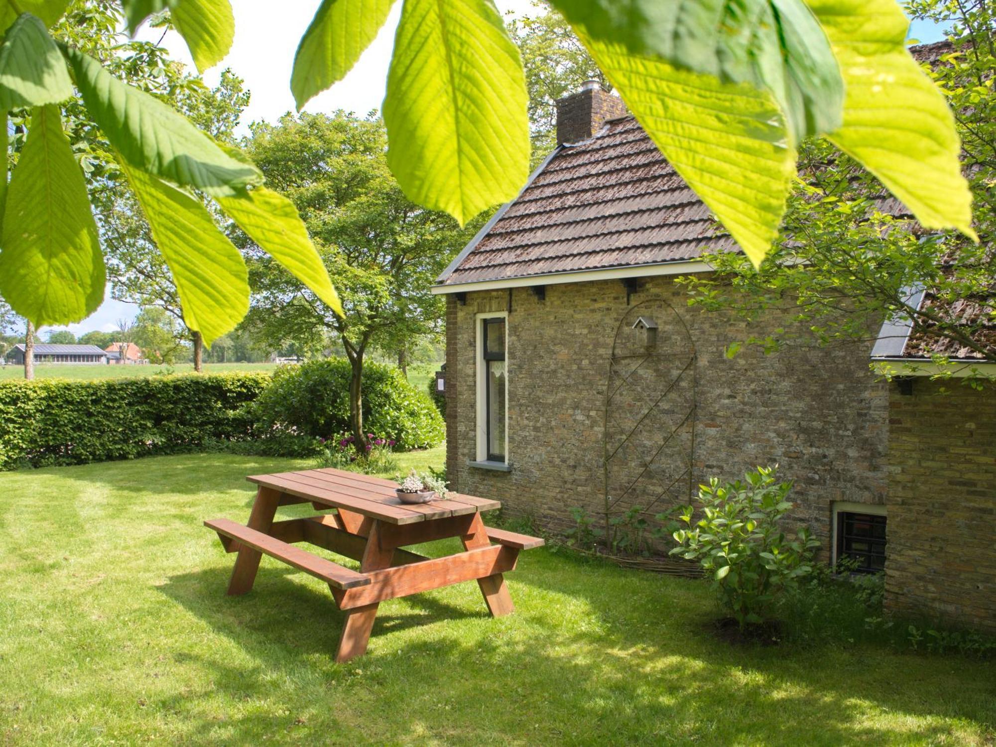 Villa 'Us Waldhuske' Burgum Esterno foto